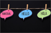 Der neue Call Flow Designer wird mehrsprachig